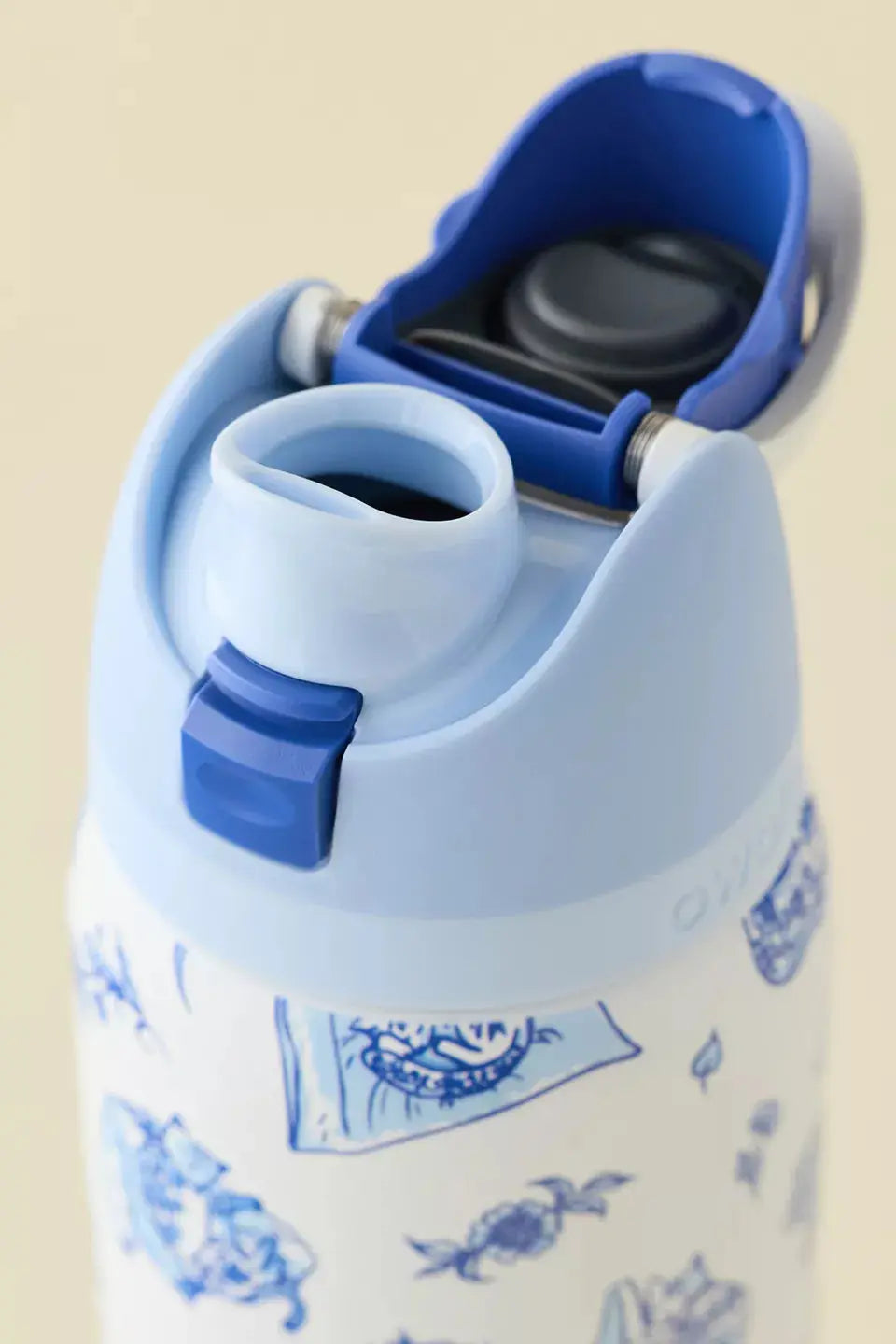 Owala UO Exclusive Delft Cat Print FreeSip 32 oz Water Bottle Ovvala